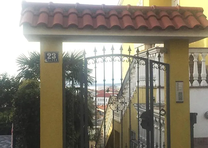 Ferienwohnung NENA in Crikvenica