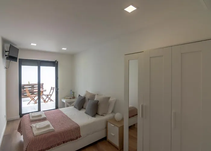 Beach & Sea Guesthouse