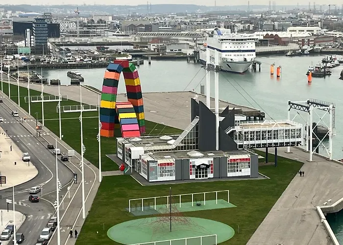 Vivez le Bonheur - Plage - Port de plaisance - Vue mer