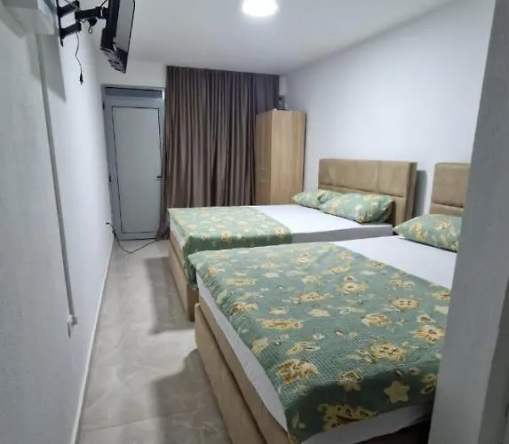 Apartmani Maja