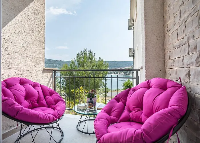 Apartments Pera