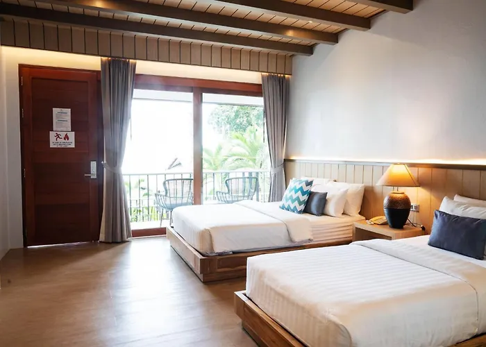 Coral Cliff Beach Resort Samui - Sha Plus