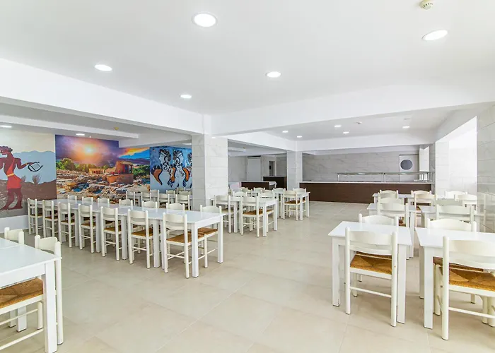 Triton Hotel