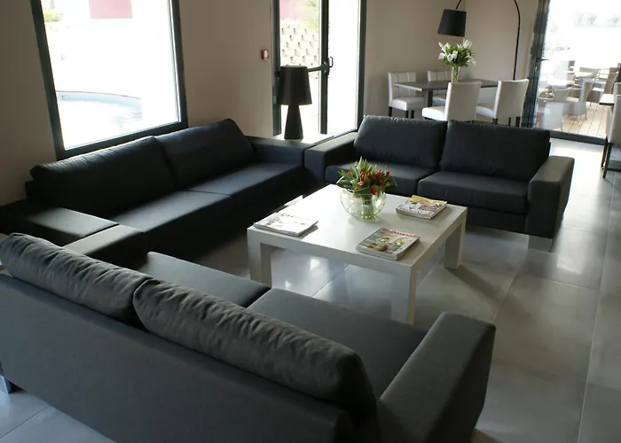 The Originals Boutique, Hôtel La Grange, Niort (Qualys-Hotel)
