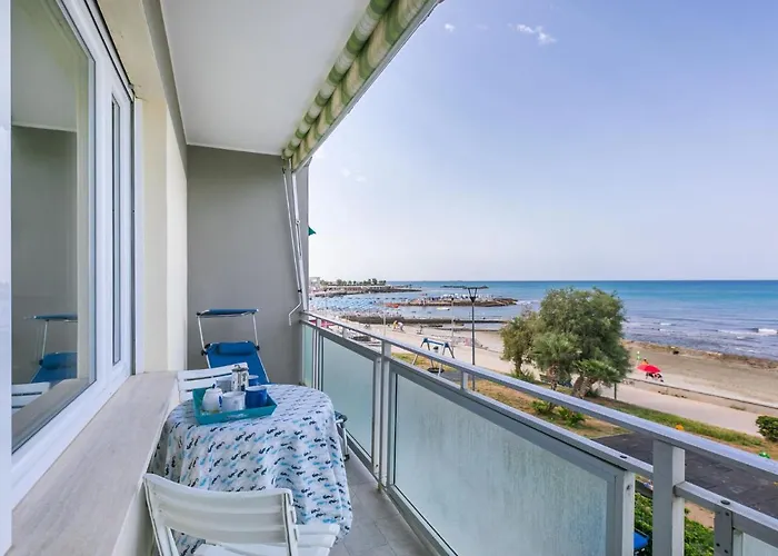 Apartment Massimo Beach House By Interhome
