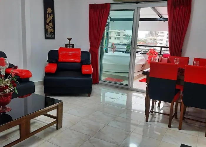 Happy Beach Jomtien Guesthouse