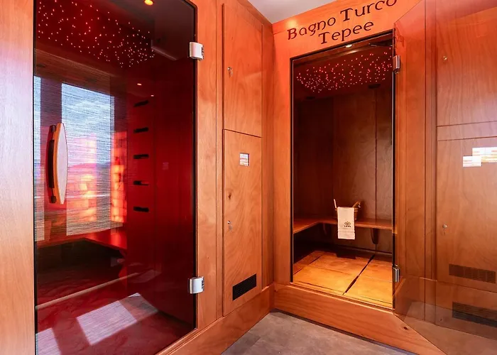 Lual Bleisure Hotel
