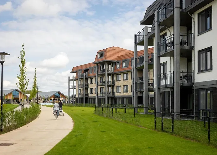 Parc Maasresidence Thorn Lake View Hotel Rooms