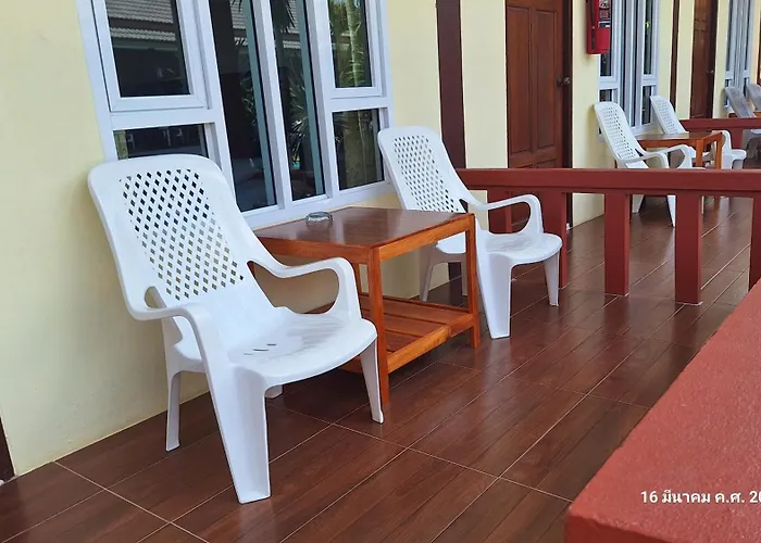 Sleep In Lanta Resort