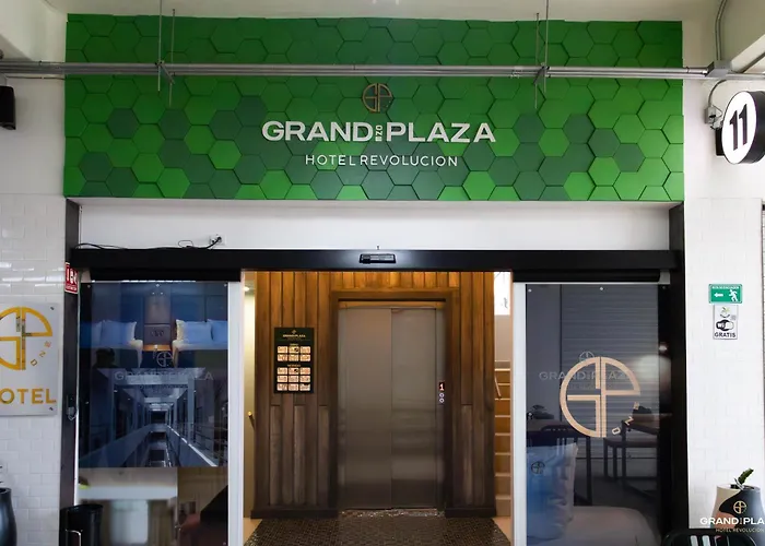 Hotel Grand One Plaza