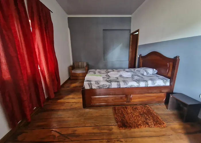 Monteiro Paradise Guest House