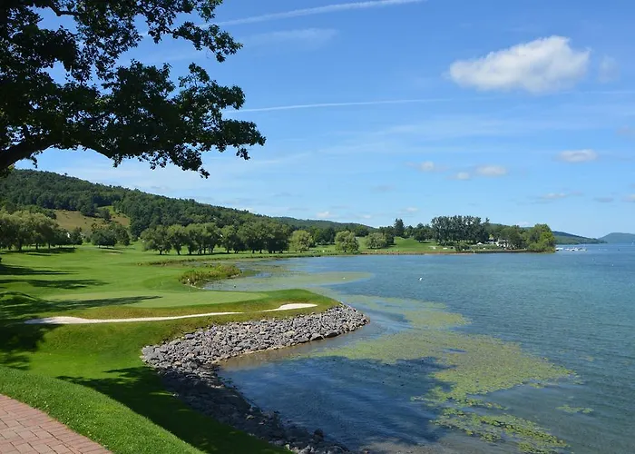 The Otesaga Resort Hotel