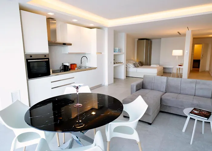 Calammare Apartments - Elegant Apartments With Beach - Molfetta