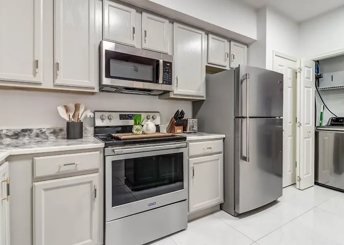 Gorgeous Oceanview 3Br Luxury Condo - Latitude