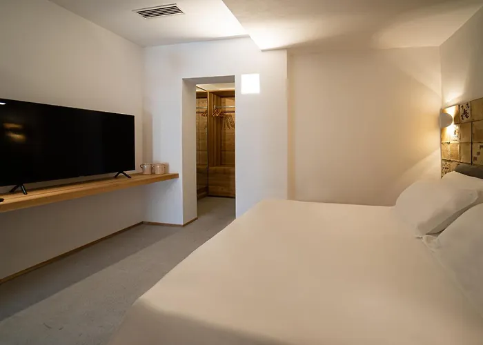 Praia Art Resort - Small Luxury Hotels Of The World (Adults Only)