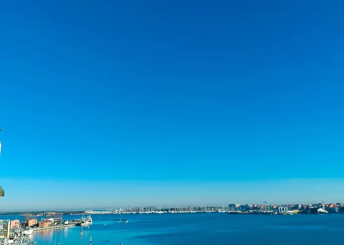 Clodia Skyline