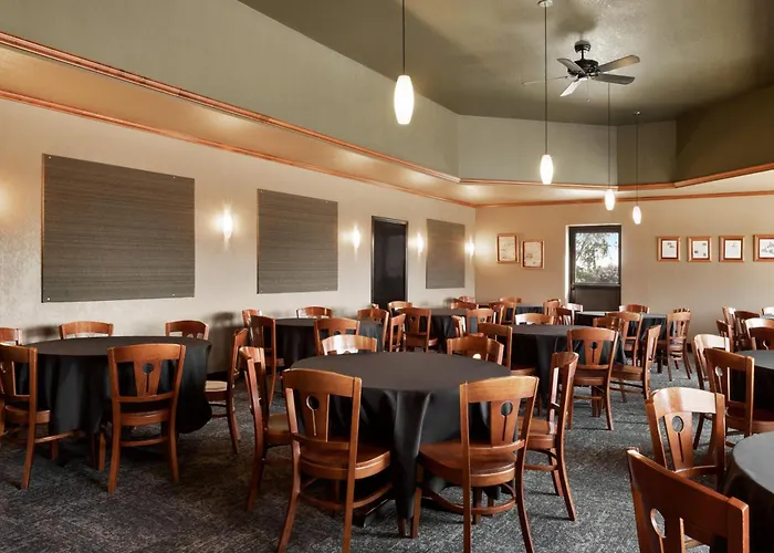 Carrollton Hotel
