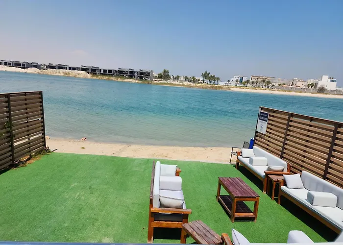 Amwaj Resort For Families Only