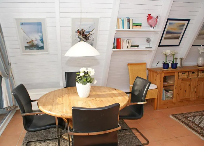 Zeltdachhaus mit TV im Schlafzimmer - strandnah und ruhig