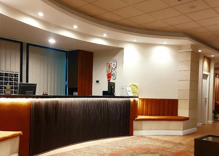 Hotel Meranda