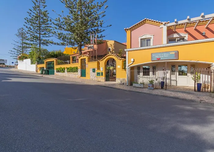 Villas D. Dinis - Charming Residence (Adults Only)