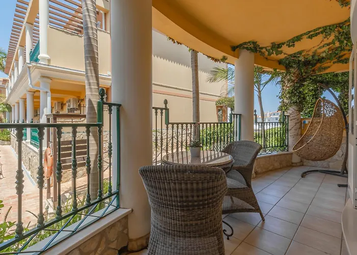 Charming Residence & Guest House Dom Manuel I Adults Only