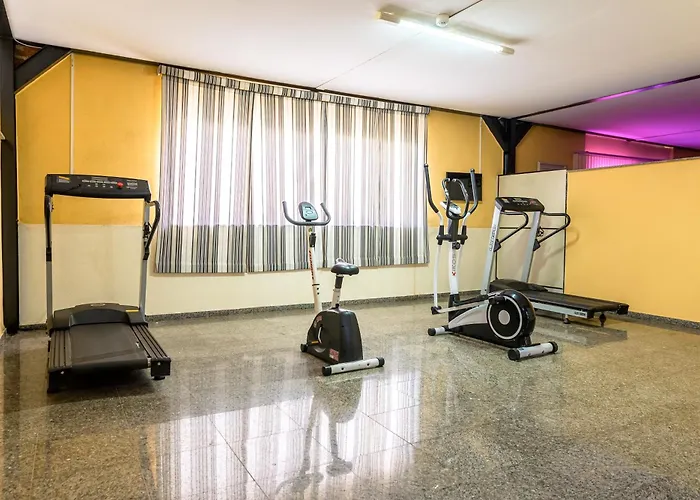 Rovi Plaza Hotel