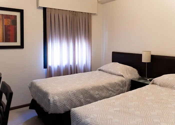 Hotel Genoves