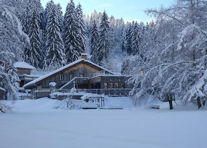 Auberge De La Poulcière
