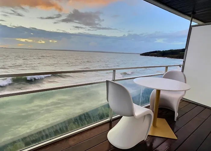 Le Souffle Marin - Vue mer panoramique exceptionnelle- accès direct plage-parking privé- Concarneau