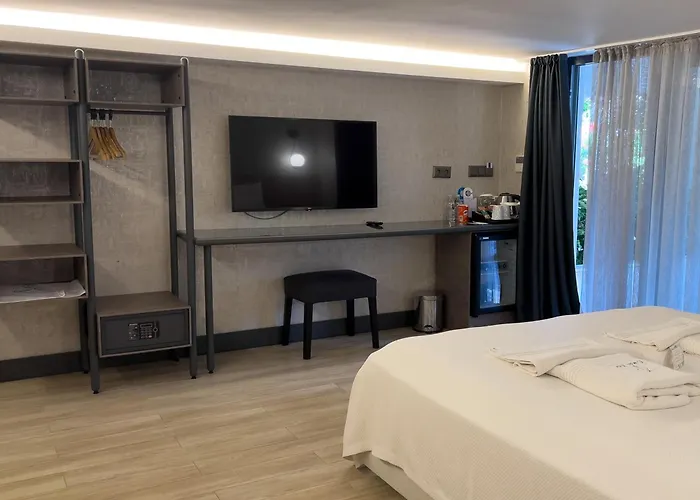 Cunda Pier Otel