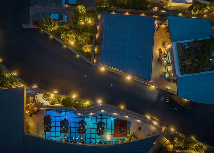 Royal Marmin Bay Boutique & Art Hotel (Adults Only)