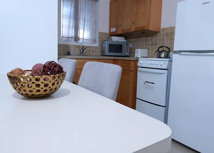 Sandpiper Guest Apartments