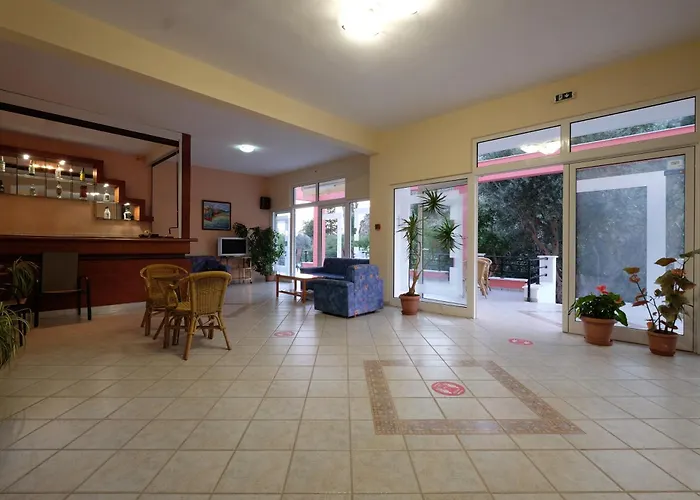 Mirsini Hotel