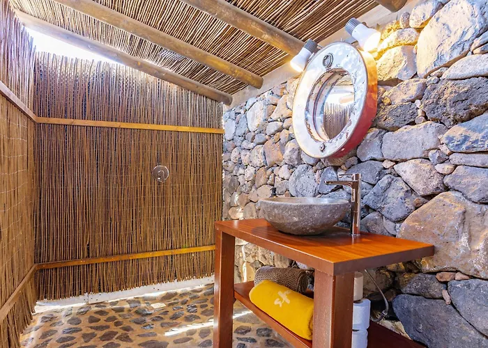 Finca De Arrieta Village - Yurts And Stone Cottages - Shared Pool - Walking Distance To Arrieta Beach - Off Grid