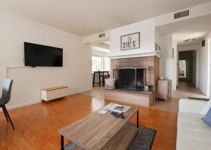 30 Pct Off! Malibu Peaceful Getaway, Beach, Ocean