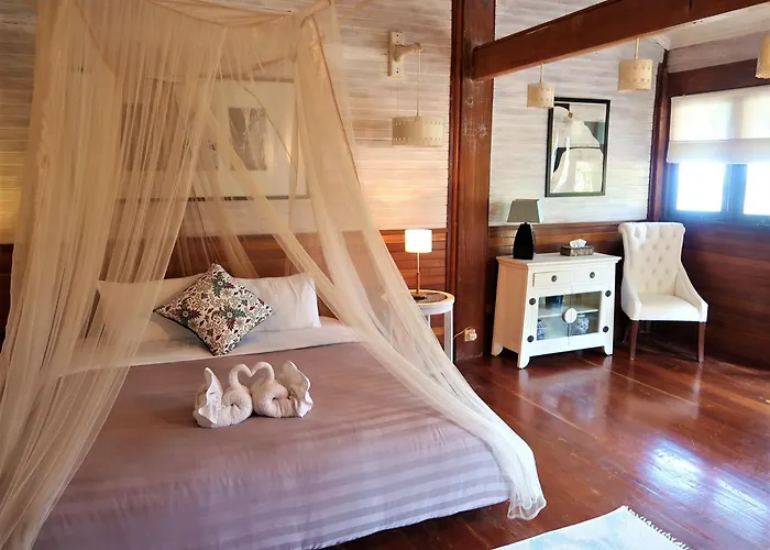 Breve Azurine Lagoon Resort