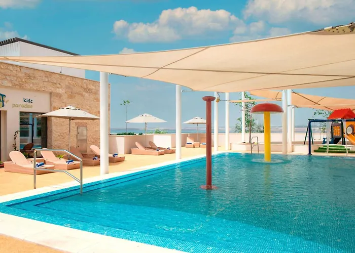 Hilton Dead Sea Resort & Spa