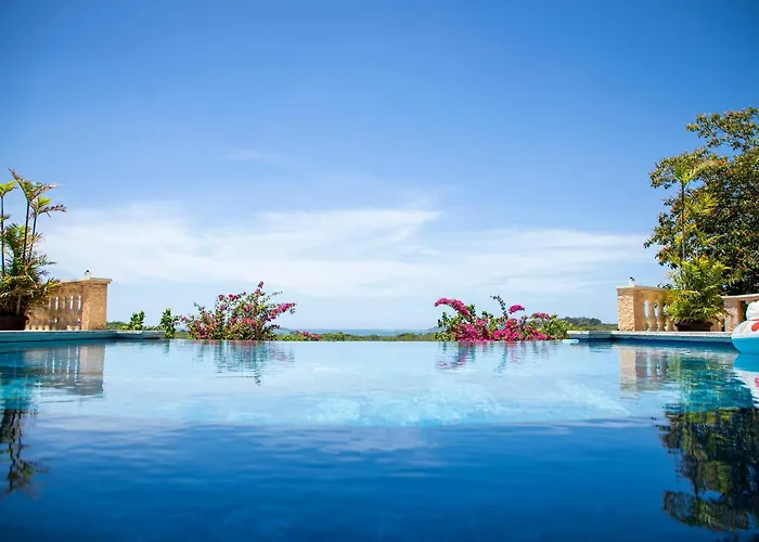 El Regalo Resort