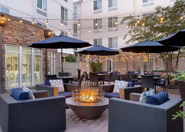 Hilton Garden Inn Melville