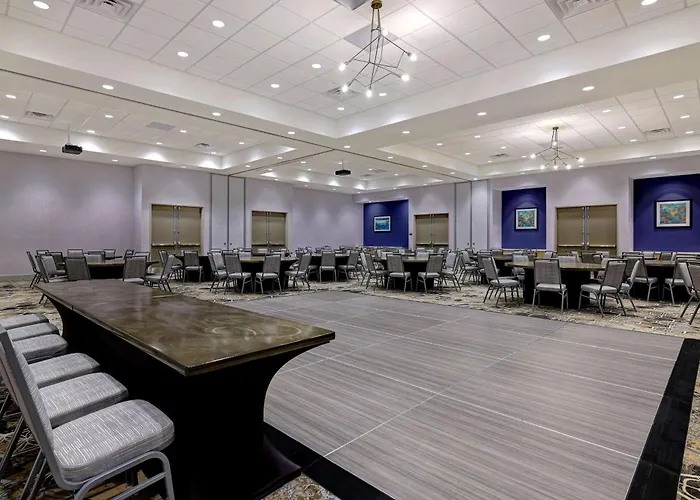 Hilton Garden Inn Cedar Rapids