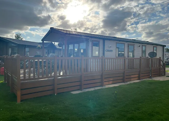 The Luxury Break Sleeps 6 At Kingfisher Court South Facing