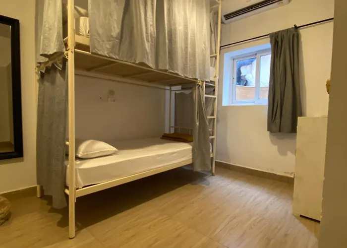 Hostel Mandala