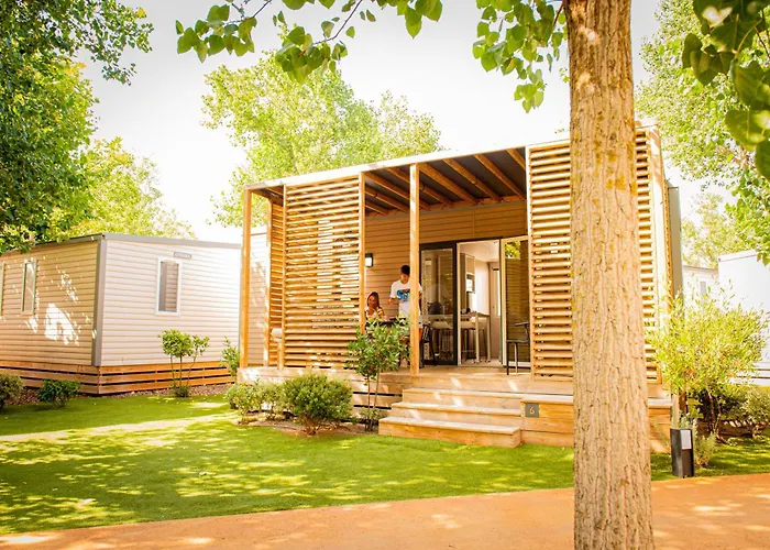 Camping & Bungalows Platja Brava