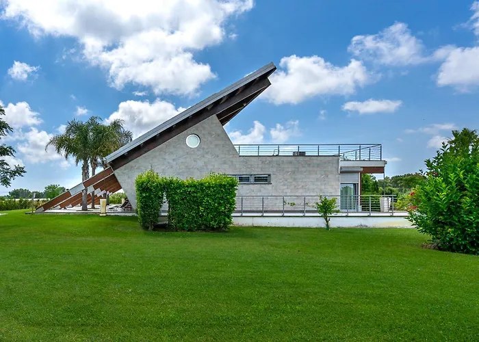 Casale Delle Ronde B&B