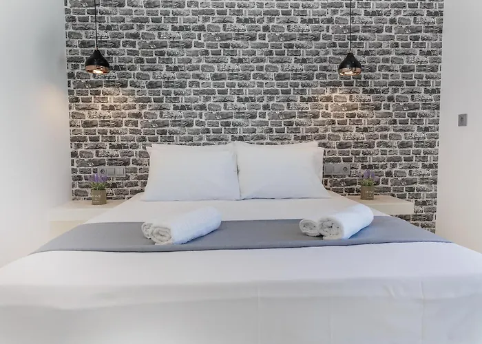 Simos Luxury Apartments