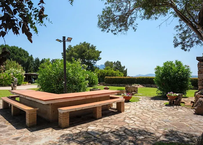 Baia Dorata Beach Apartments