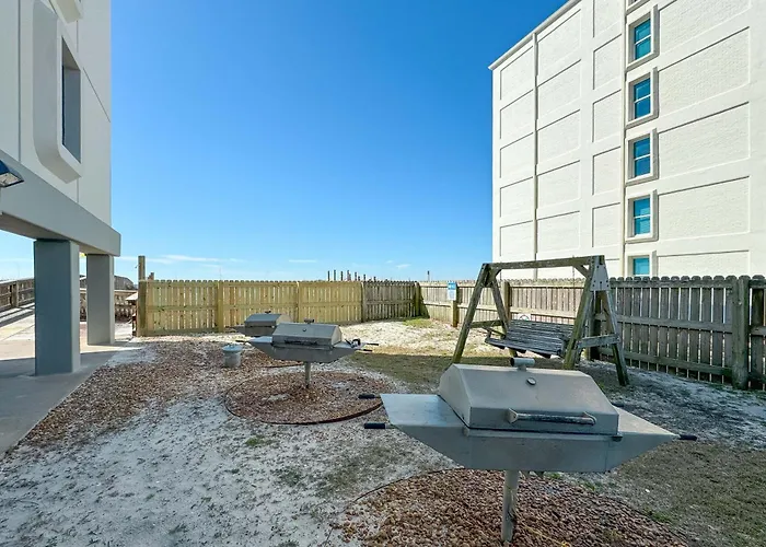 Island Sunrise Unit 561