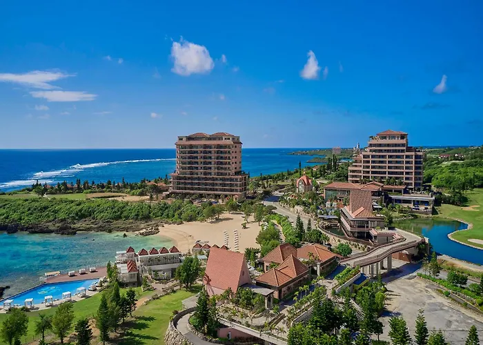 Hotel Shigira Mirage Beach Front