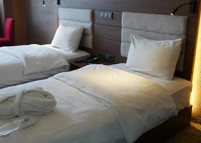 Hotel Kirci Termal & Spa
